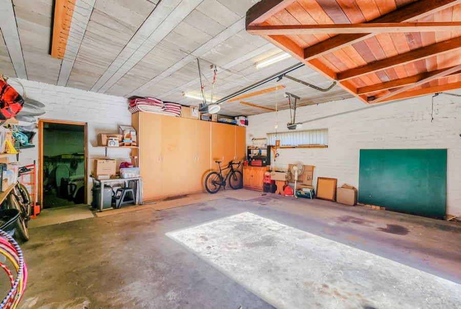 4 Bedroom Property for Sale in Durbanville Western Cape